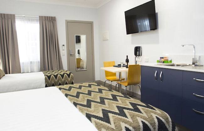 Altitude Motel Apartments - Photo 32