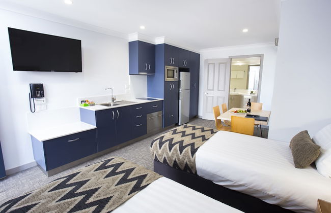Altitude Motel Apartments - Photo 10