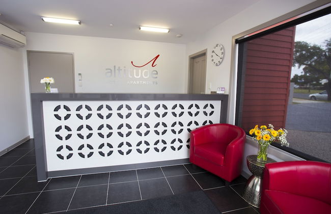Altitude Motel Apartments - Photo 2