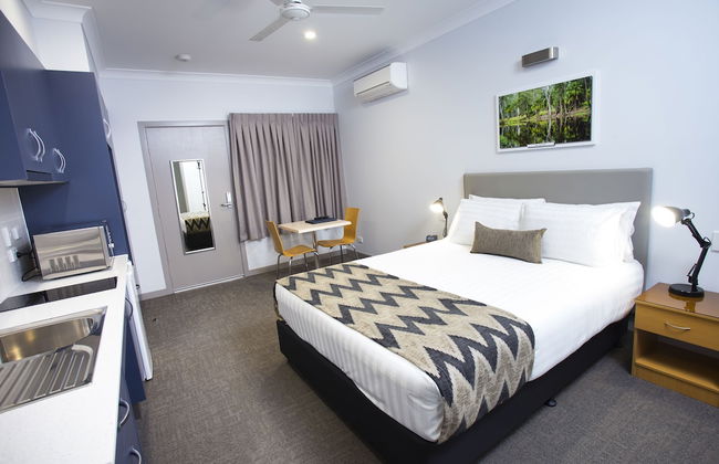 Altitude Motel Apartments - Photo 21