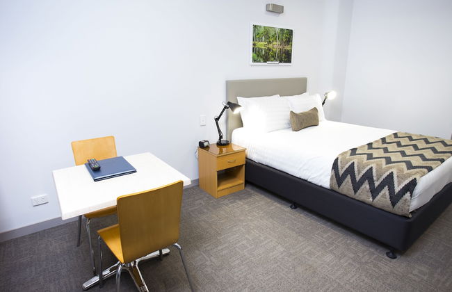 Altitude Motel Apartments - Photo 25