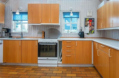 Foto 9 - 6 Person Holiday Home in Grenaa