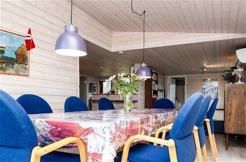 Photo 4 - 7 Person Holiday Home in Juelsminde