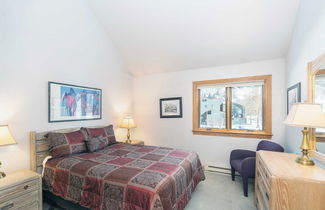 Photo 2 - Cimarron Lodge 27 by Avantstay Ski-in/ski-out Property in Complex w/ Two Hot Tubs! Permit#10026