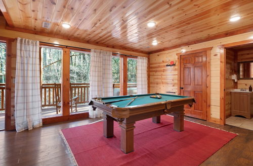 Photo 10 - Haywood by Avantstay Mountain Living Dream! w/ Movie Theatre, Indoor Pool, Hot Tub and Views