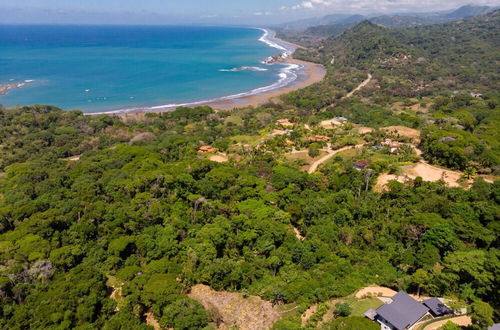 Photo 31 - Dreamy Jungle Ocean-view Luxury Villa w Pool