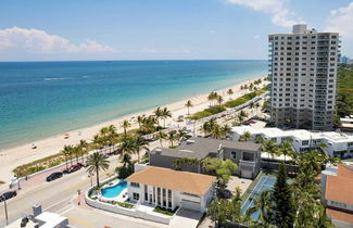 Photo 1 - Sea Breeze by Avantstay Across From Fort Lauderdale Beach! Pool, Out Door Dining, Fire Pit