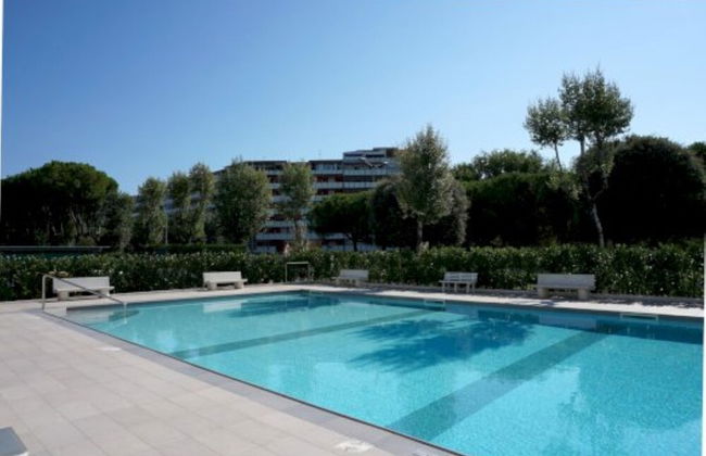 Colourful Studio With Shared Pool for 4 Guests - Foto 3