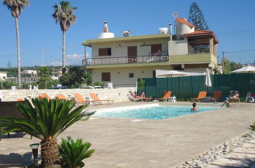 Photo 11 - Spacious Family Apartment With Sea View And Swimming Pool