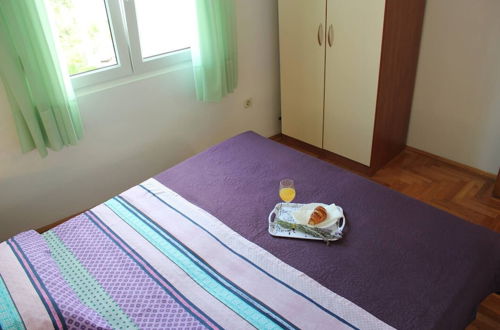 Photo 3 - Sea View Apartment Ruza, Sleeps 4