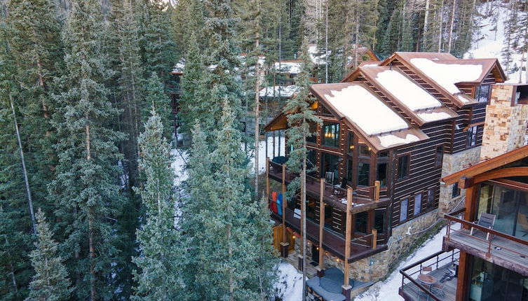 Foto 1 - Apex by Avantstay Cozy Expansive Mountain Home Close to the Slopes w/ Hot Tub