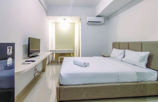 Photo 1 - Elegant And Comfy Studio Barsa City Apartment