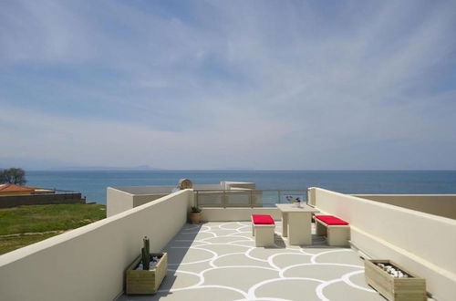 Photo 1 - 3 Bedrooms Apartment With Sea View and Swimming Pool