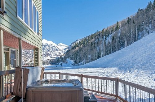 Photo 5 - Etta Place Too 103 by Avantstay Close to Town & The Slopes! In Complex w/ Communal Pool & Hot Tub