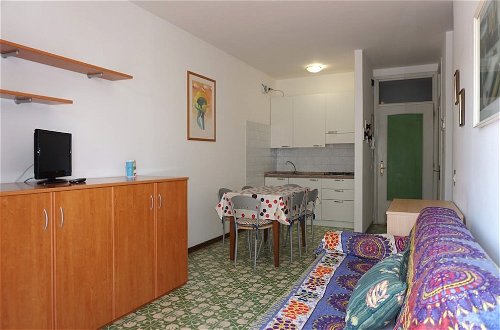 Photo 4 - Fantastic Flat With Shared Pool for 5 Guests