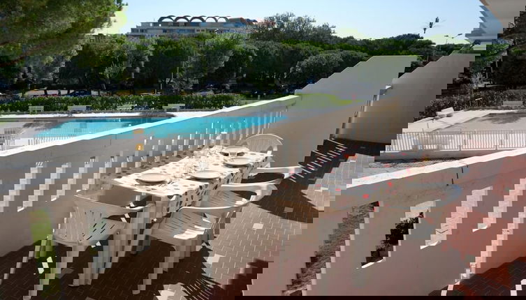 Foto 1 - Cozy Flat With Swimming Pool