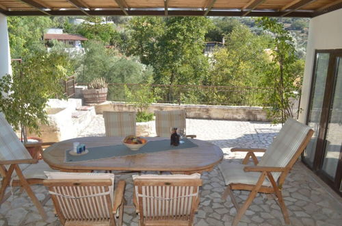 Foto 16 - Beautiful 2-bed House in Panagia Crete