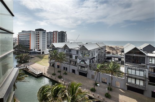 Photo 9 - Point Waterfront Apartments