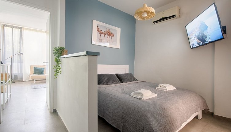 Photo 1 - AirTLV Comfortable 3 BDRM in Old North