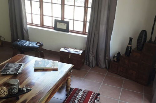 Foto 19 - Lovely Holiday Home for a Large Family or Friends Bordering Kruger National Park