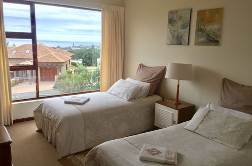 Photo 5 - Hermanus Heights Villa