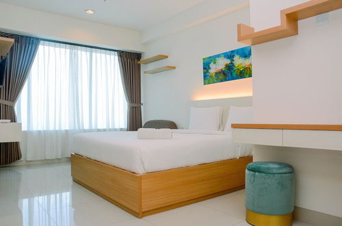 Foto 7 - Simple Studio Apartment at Grand Kamala Lagoon