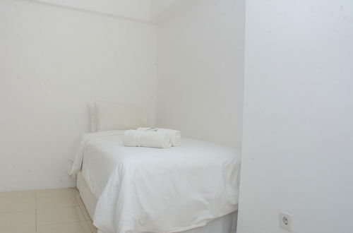 Photo 2 - Strategic And Comfortable 1Br At Bassura City Apartment