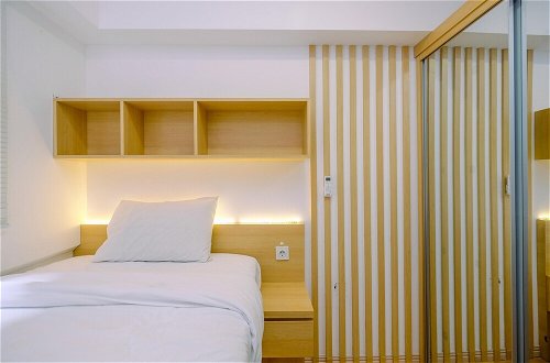 Photo 4 - Comfy And Homey 2Br At Meikarta Apartment