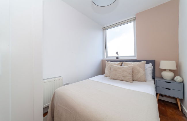 High-End 2 Bed Flat near Westfield London - Foto 3