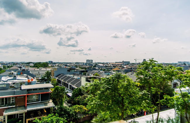 Stunning and Comfy 2BR (No Kitchen) at Sky Terrace Apartment - Foto 20
