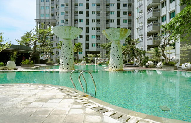 Stunning and Comfy 2BR (No Kitchen) at Sky Terrace Apartment - Foto 14