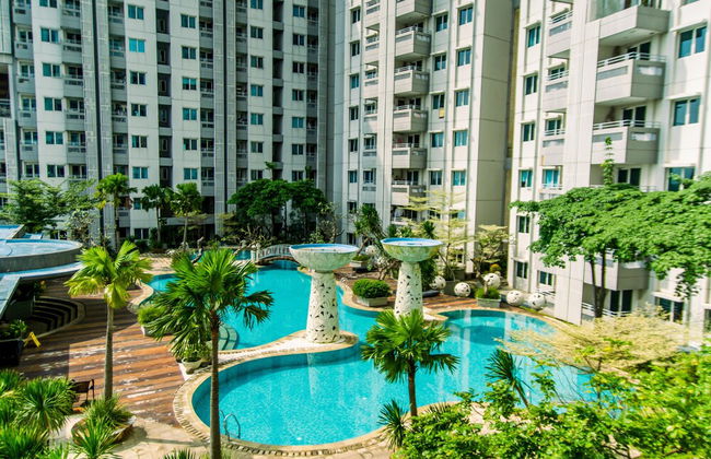 Stunning and Comfy 2BR (No Kitchen) at Sky Terrace Apartment - Foto 16