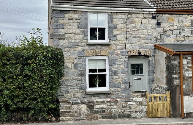 Penderyn Cottage, Waterfall Country, Brecon Beacons - Foto 1