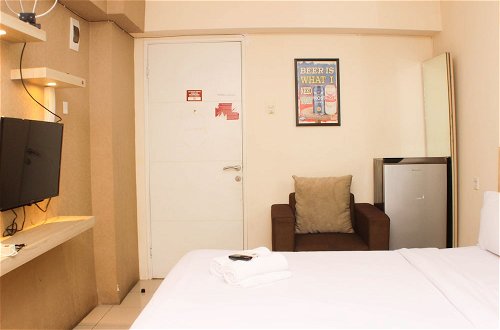 Photo 1 - Great Location And Simply Studio Room At Bassura City Apartment