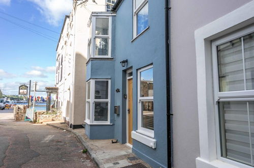 Photo 2 - Quay Cottage - On Back Beach of Teignmouth