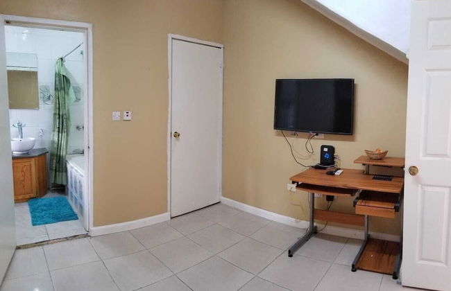 Candy's Palace - Photo 13