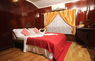 Photo 1 - Private Houseboat