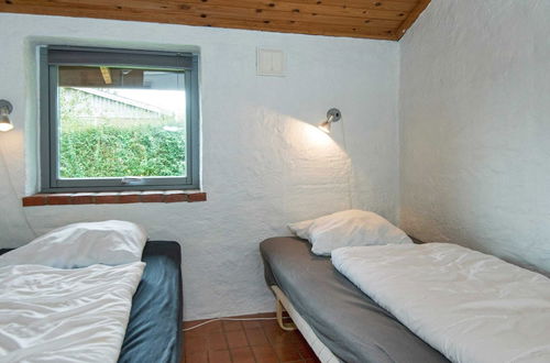 Photo 9 - 6 Person Holiday Home in Hejls