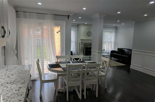 Foto 8 - QuickStay - Beautiful 5bdrm House in Vaughan
