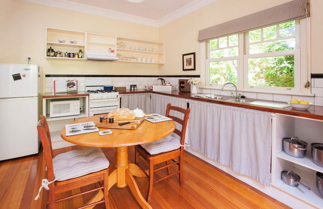 Garden Cottage at Fern Falls Cottages - Photo 3