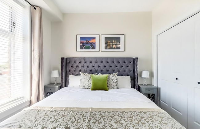 Rideau 2Br Signature Apartment Free Parking - Photo 28