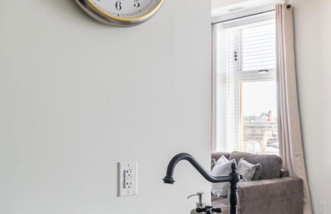 Rideau 2Br Signature Apartment Free Parking - Photo 39