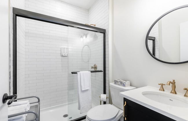 Rideau 2Br Signature Apartment Free Parking - Photo 43