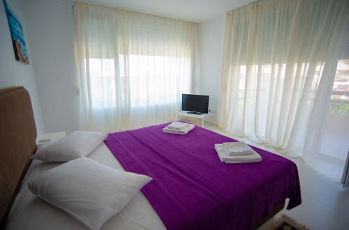 Photo 34 - Bougainville Bay Serviced Apartments