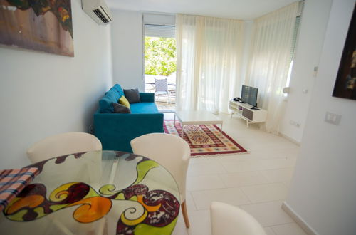 Foto 19 - Bougainville Bay Serviced Apartments