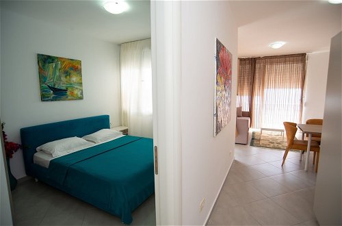 Photo 15 - Bougainville Bay Serviced Apartments