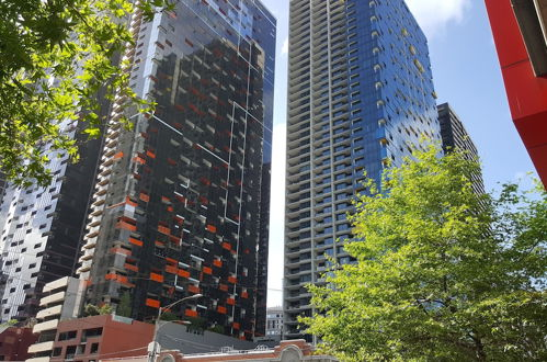 Photo 1 - C3CBD Melbourne Apartment