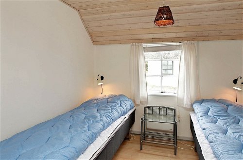 Foto 1 - 4 Person Holiday Home in Blavand