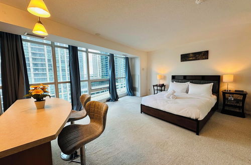 Photo 15 - The Yonge Boutique Suites