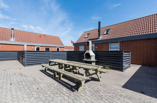 Photo 17 - 6 Person Holiday Home in Hvide Sande